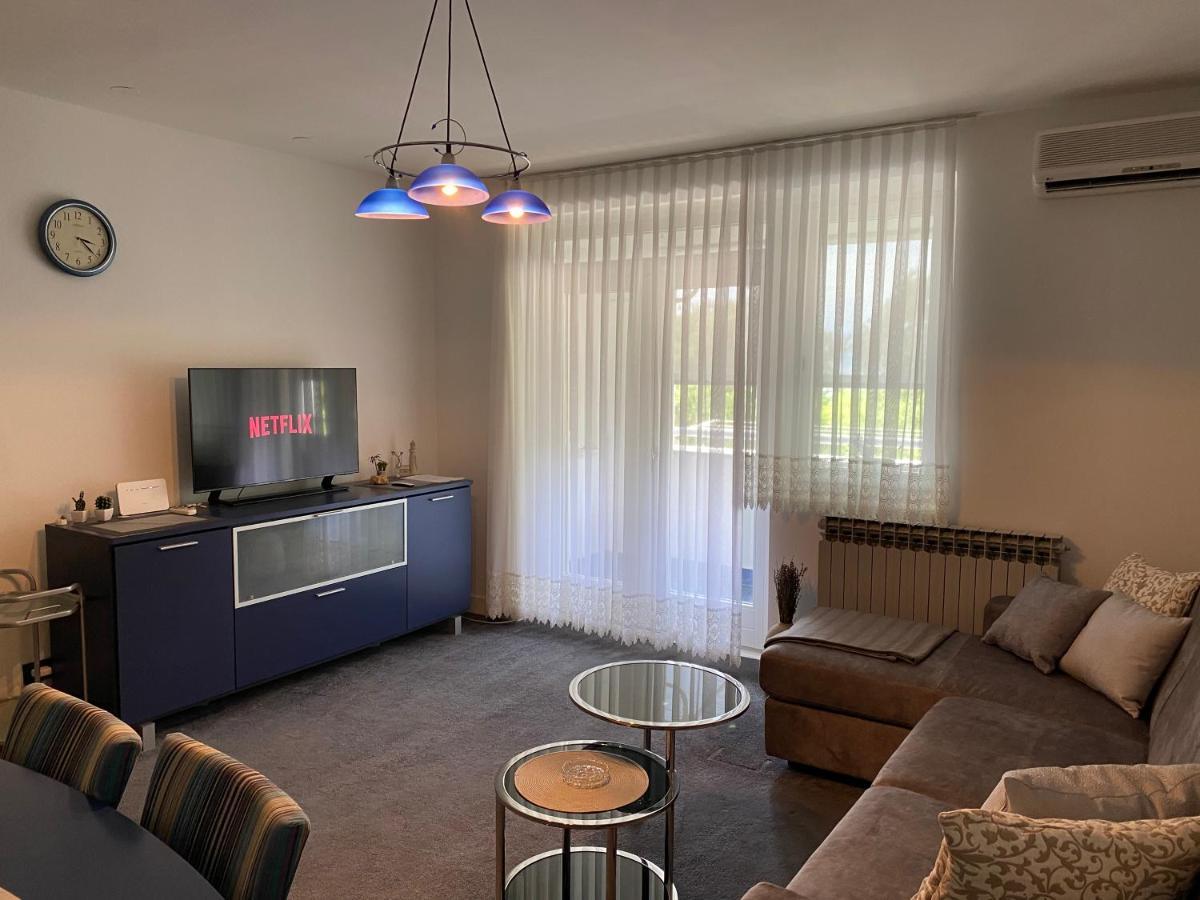 Apartman 奈维斯 外观 照片